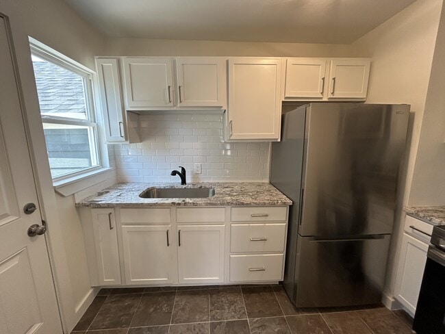 Photo - 7001 NW 58th St