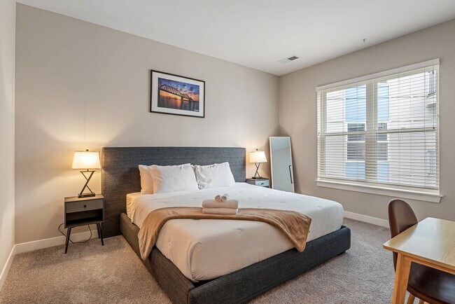 Photo - 530 Massachusetts Ave Unidad ID1074005P