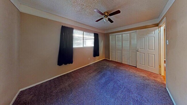 Photo - 1600 Cindy Ct Condo Unit BEDROOM 1D - 628958