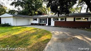 Photo - 32305 Shrewsbury St