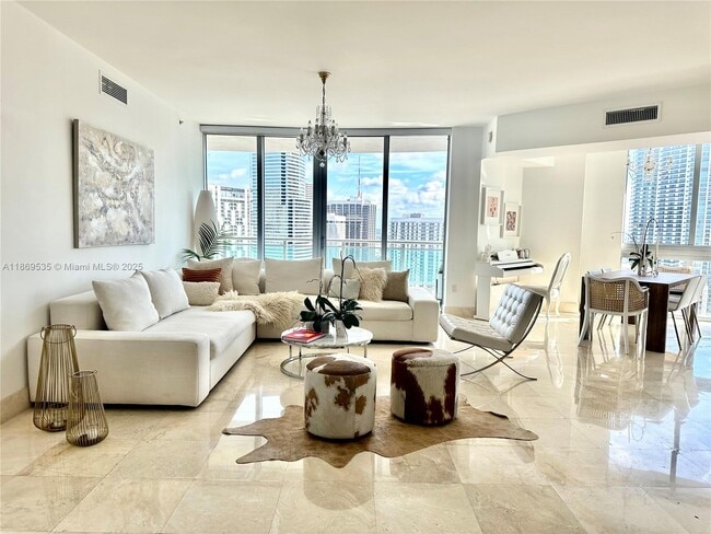 Building Photo - 350 S Miami Ave Unit 3501 Rental