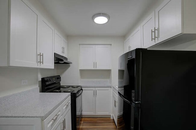 Photo - Avon North Apartments