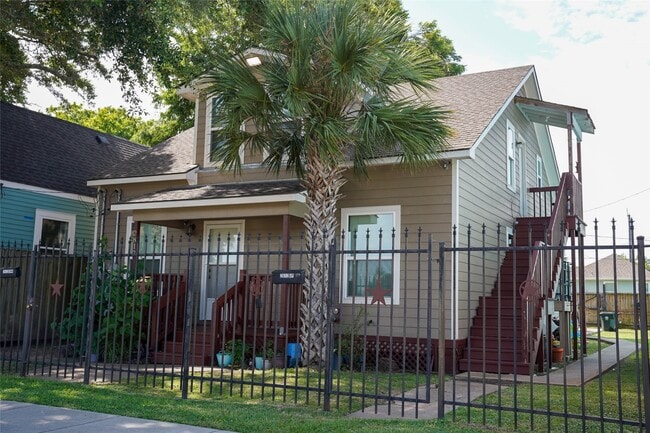 Photo - 2812 Avenue M Ave