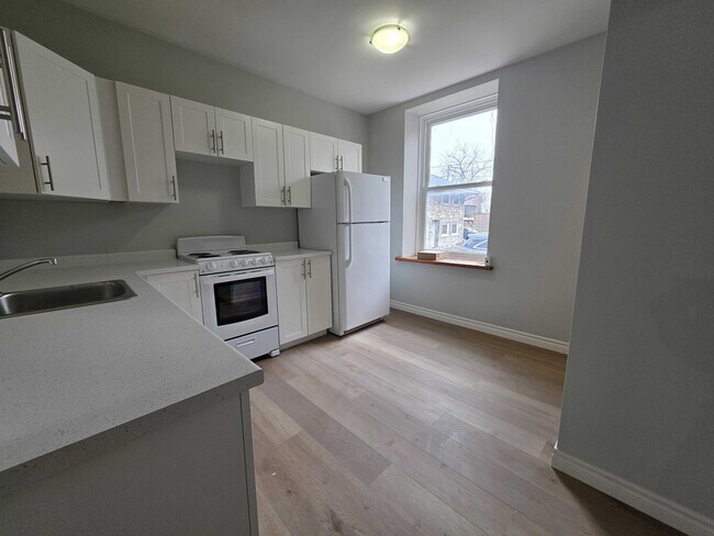 Photo - 79 Queen St Unit 79-1