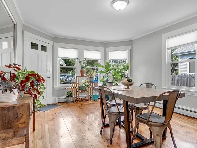 Photo - 10 W Elm St Unit A