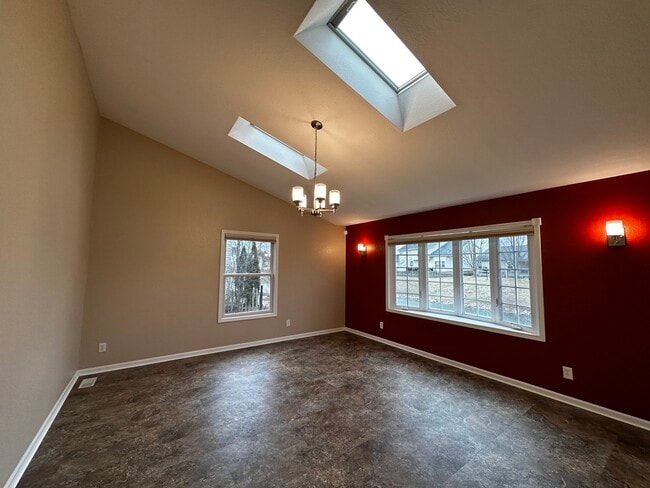 Photo - 1103 Prestwick Point