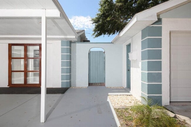 Photo - 1000 Gantt Ave