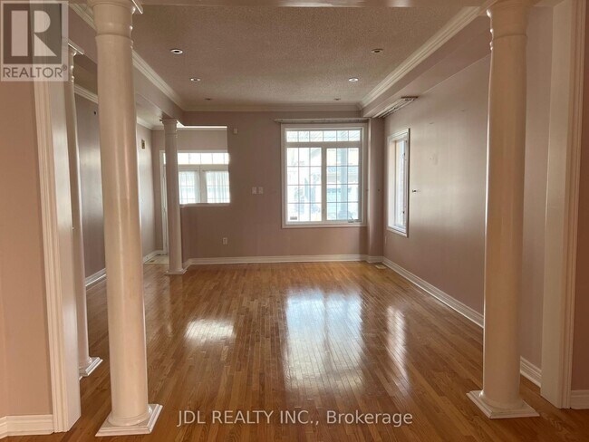 Photo - 105 Elmrill Rd