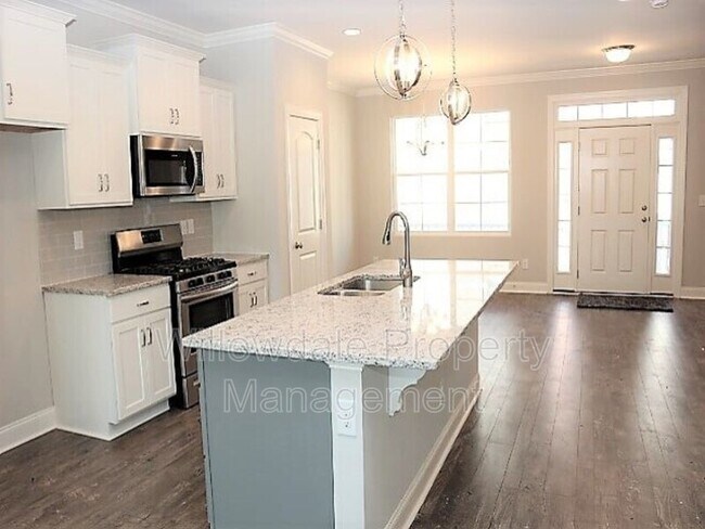 Photo - 904 Laurel Gate Dr