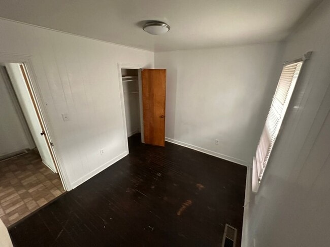 Photo - 3 Bed/ 1.5 Bath