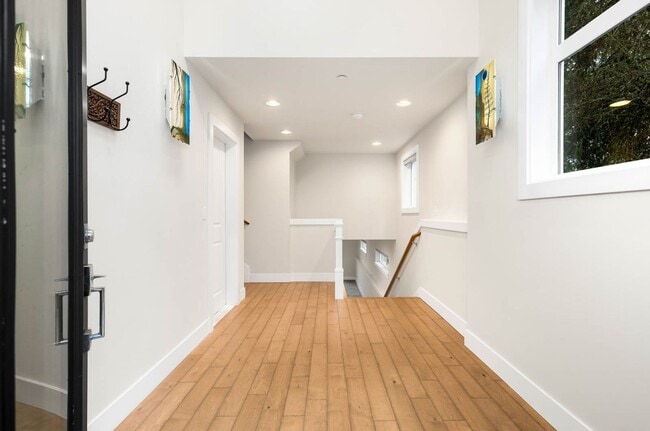 Photo - 7704 151st Ave NE