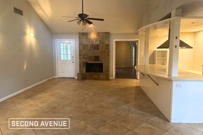 Photo - 23507 Canyon Lake Dr