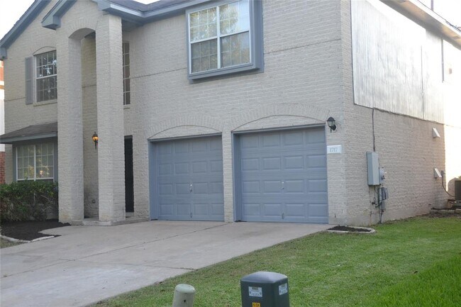 Photo - 1717 Jerusalem Dr