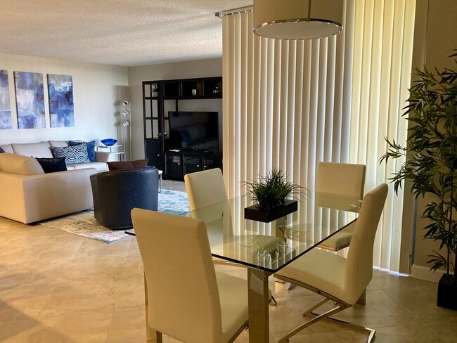 Photo - 2255 Lindell Blvd Unit 4502