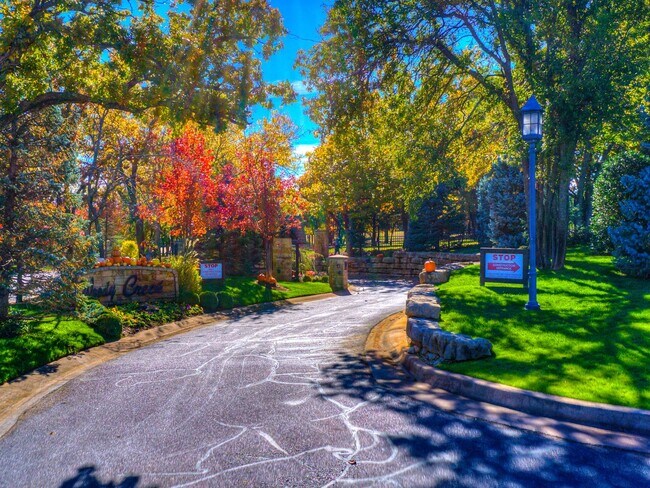 Photo - Stunning Luxury Home in East Edmond with a Pool/Jacuzzi + Woody Creek Addition + Theater Room+/5 ...