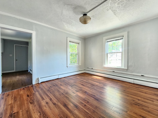 Photo - 74 Wing St Unit 2