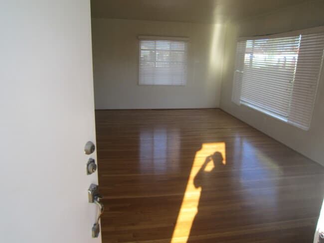 Photo - 161 Unit 161 1/2