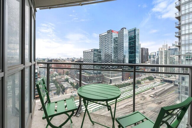 Photo - 480 Front St W Unit ID1345924P