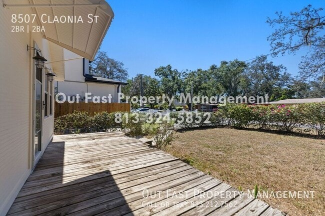 Photo - 8507 Claonia St