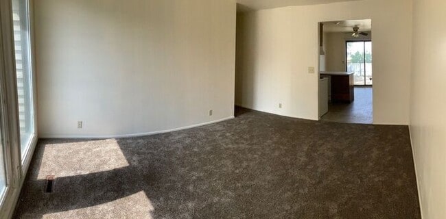 Photo - West Valley Town home - Large Backyard!