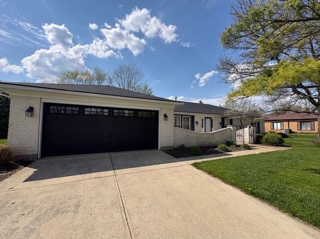 Photo - 2087 Granada Dr