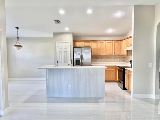 Photo - 0000 Terrace River Dr