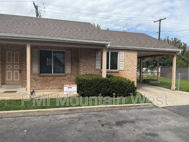 Photo - 142 N 200 W Unit 142