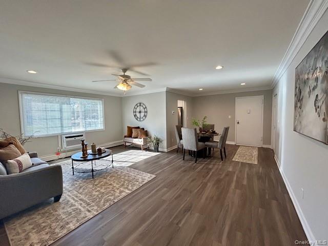 Photo - 11 S Saxon Ave Unidad 1F