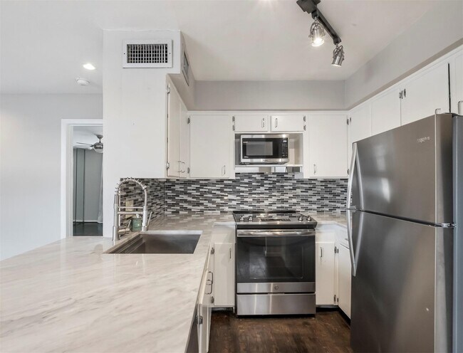 Photo - 309 Stratford St Unidad 20