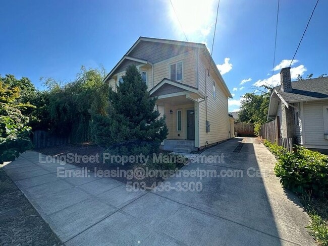 Photo - 4833 NE 18th Ave