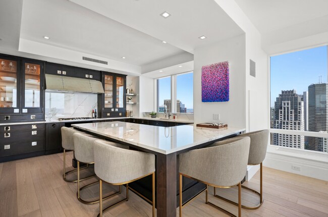 Photo - 2 Avery St Unidad #PH3C