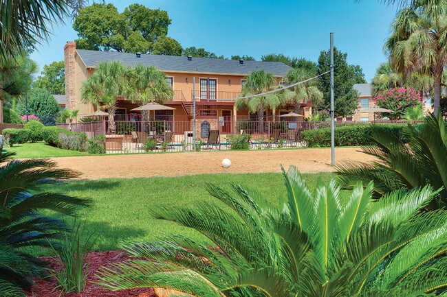 Magnolia Apartments
