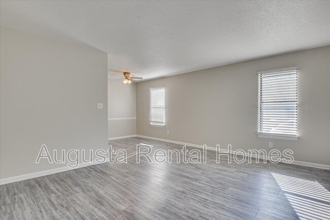 Photo - 171 Chalet North CT