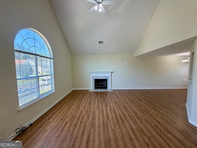 Photo - 4212 Reeshemah St