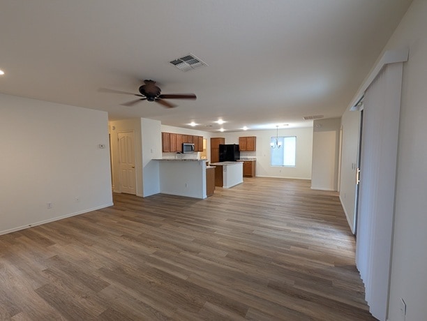 42384 W Bunker Dr