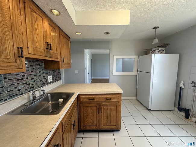 Photo - 196 Ocean Ave Unidad 2