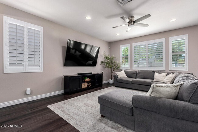 Photo - 2510 E Fawn Dr