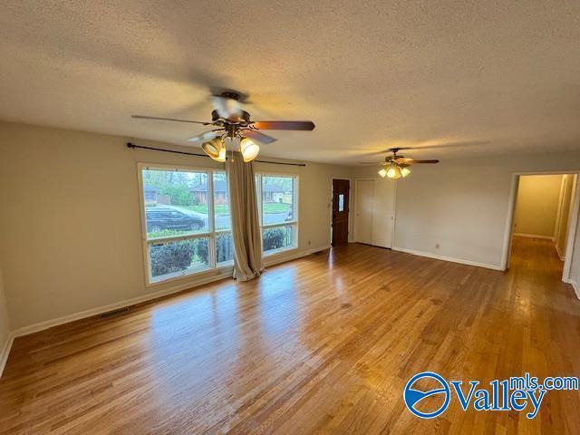 Photo - 1607 Chapman Ave NE