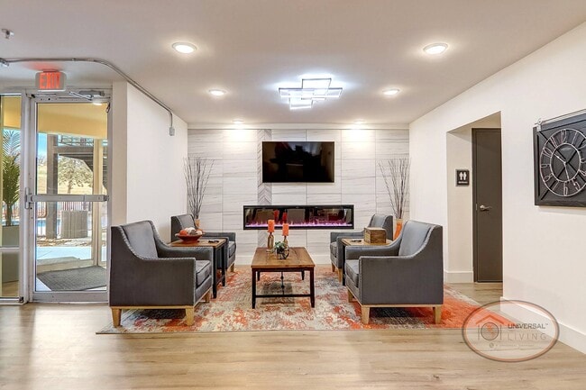 Clubhouse Lounge