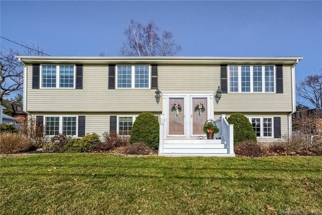Front of House - 71 Maxwell Dr