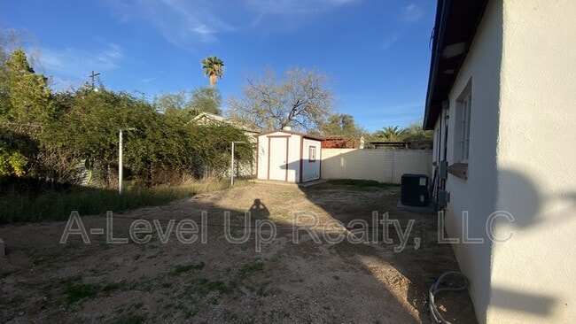 Photo - 1414 N Jones Blvd