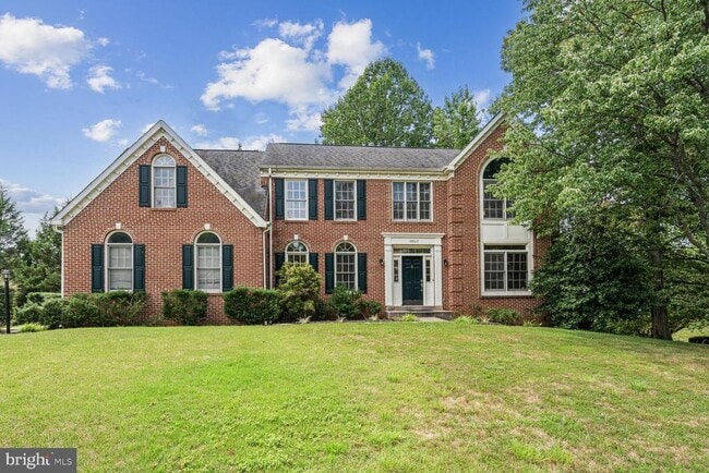 Building Photo - 18862 Crossroads Ct Rental