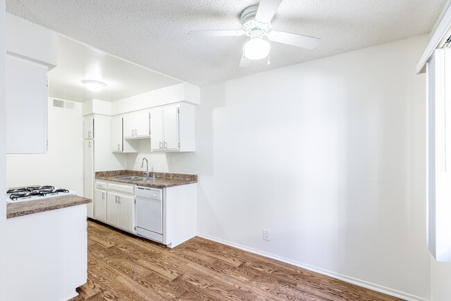 Parkwood Apartments
