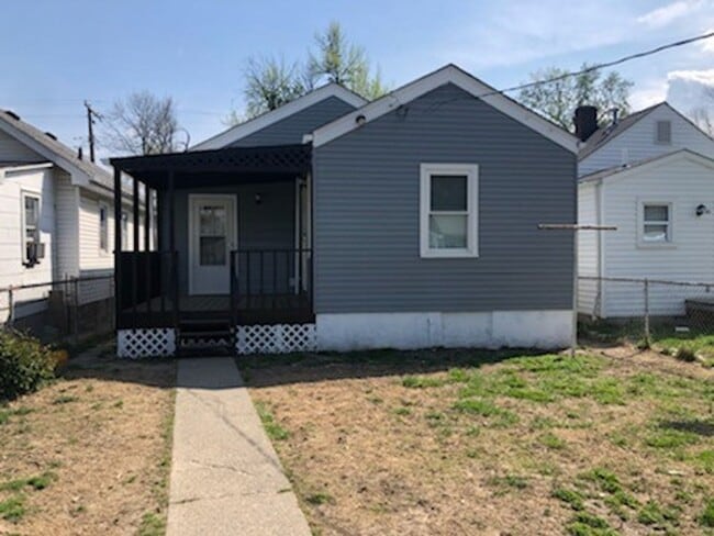 Photo - Nice 3 Bedroom One Bath Home in South Louisville