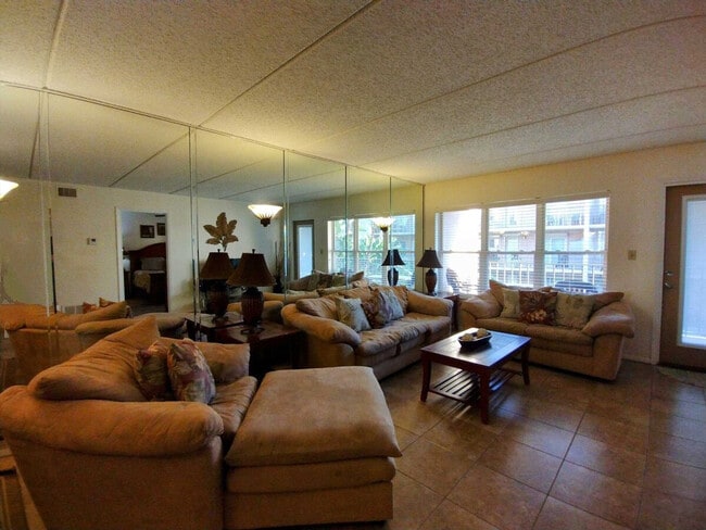 Photo - 2401 Gulf Blvd Apartamento Unidad ID1255593P
