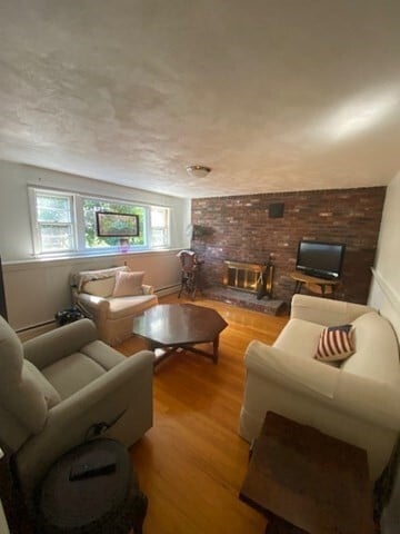 196 Dale St Unit 1