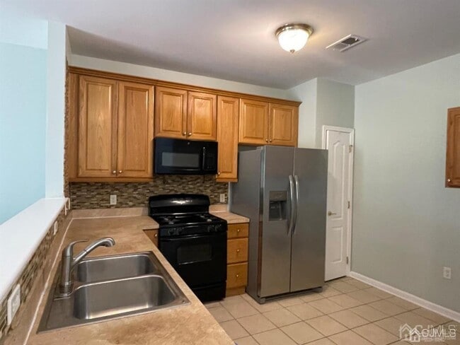 3018 Edward Stec Blvd Unit 18