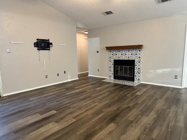 Photo - 13011 Garfield Ln