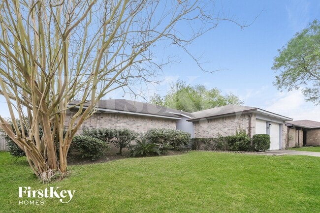 Photo - 2026 Summer Pl Dr