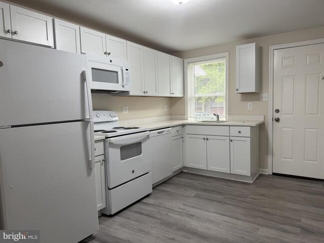 Building Photo - 105 Hickman Rd Rental